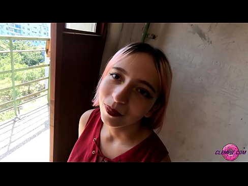 ❤️ Študentka čutno sesa neznanca v zaledju - sperma na njegovem obrazu Pravi pornič na sl.amourpassionfever.ru ❤